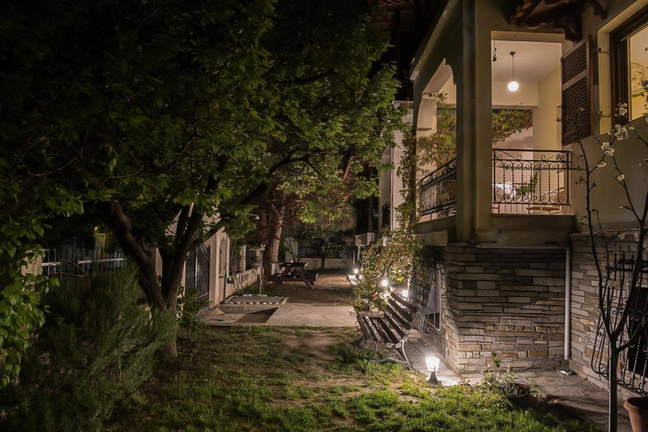 Seasidelongo Houses 1 Min From The Beach Of Nikiti Bagian luar foto