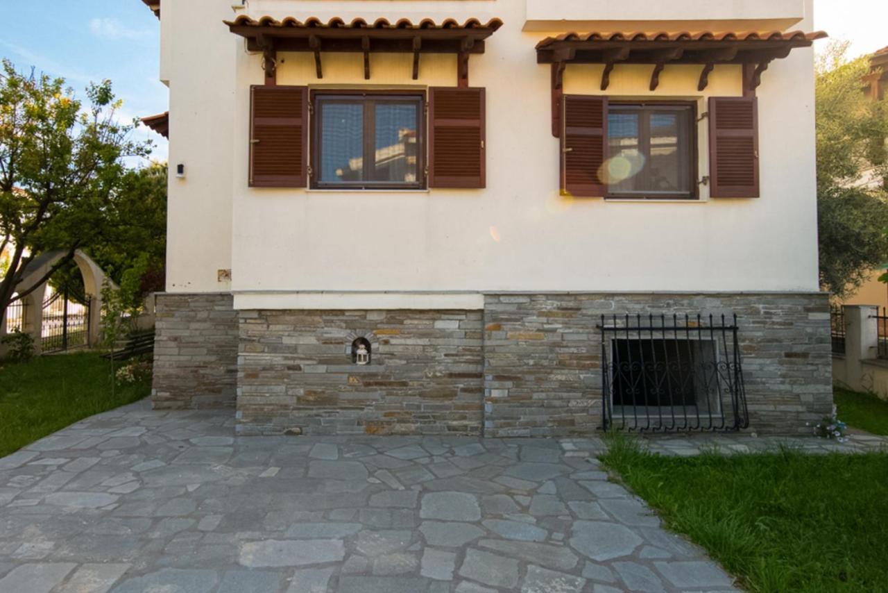 Seasidelongo Houses 1 Min From The Beach Of Nikiti Bagian luar foto